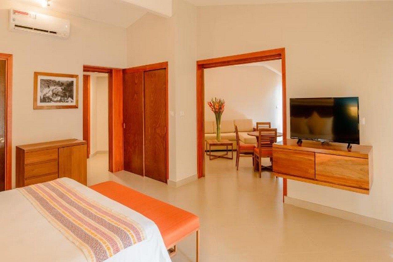 Loma Real Hotel 5*