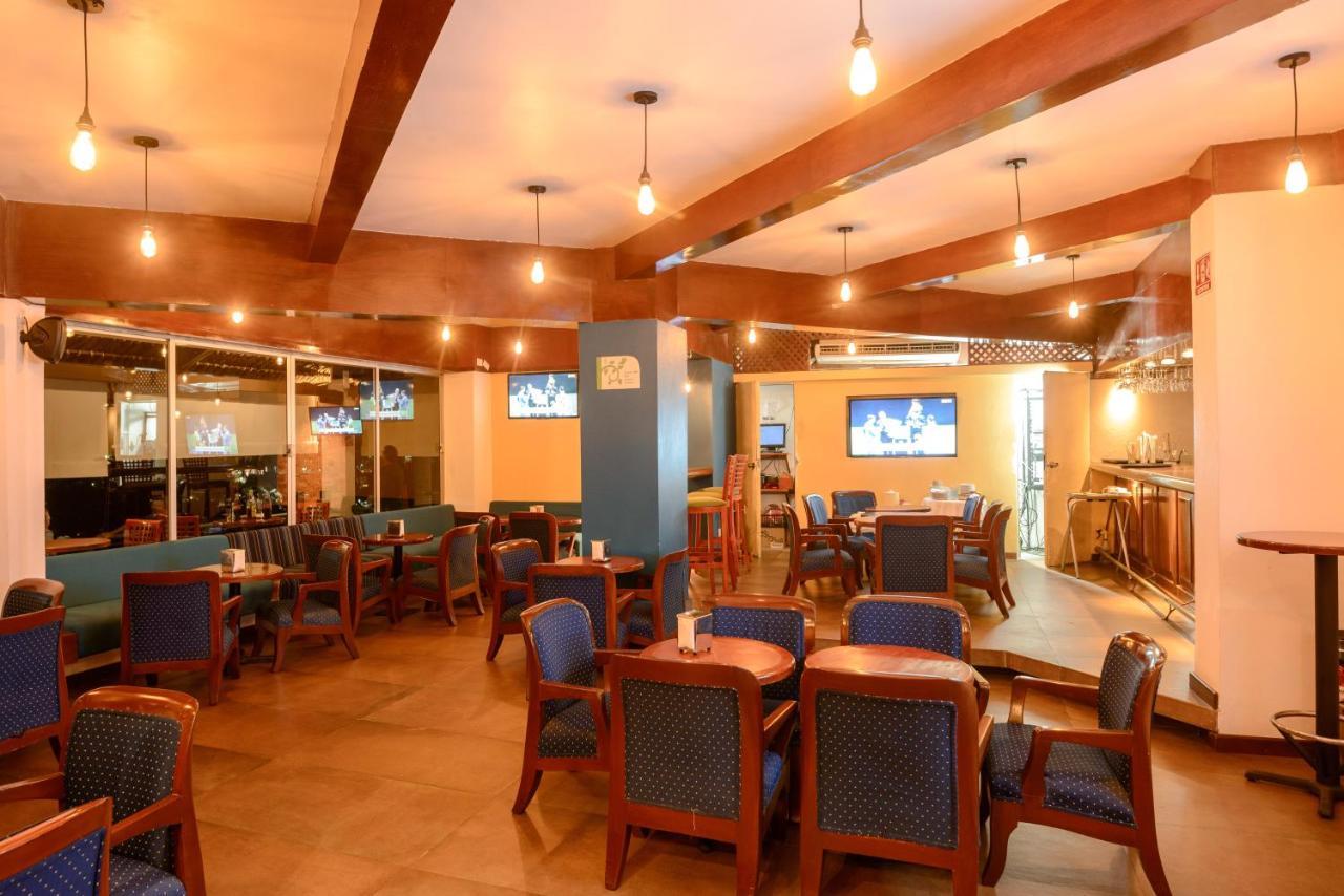 Loma Real Hotel 5*